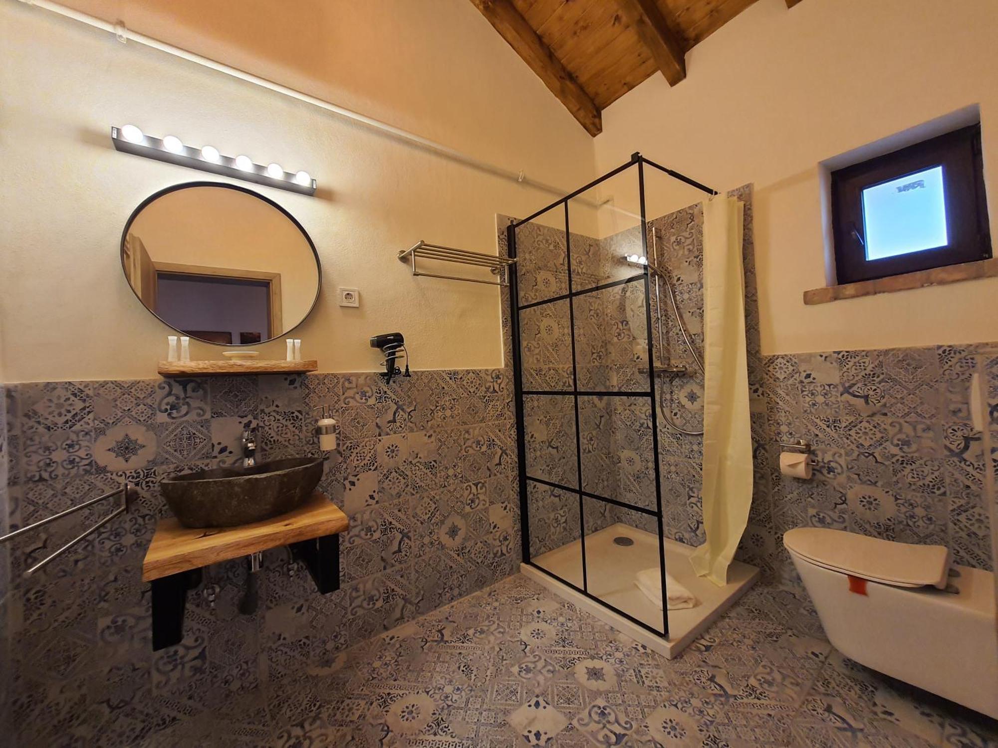 Complex Butoaiele Transilvaniei - Cazare & Spa - Natura - Relaxare Медиаш Экстерьер фото