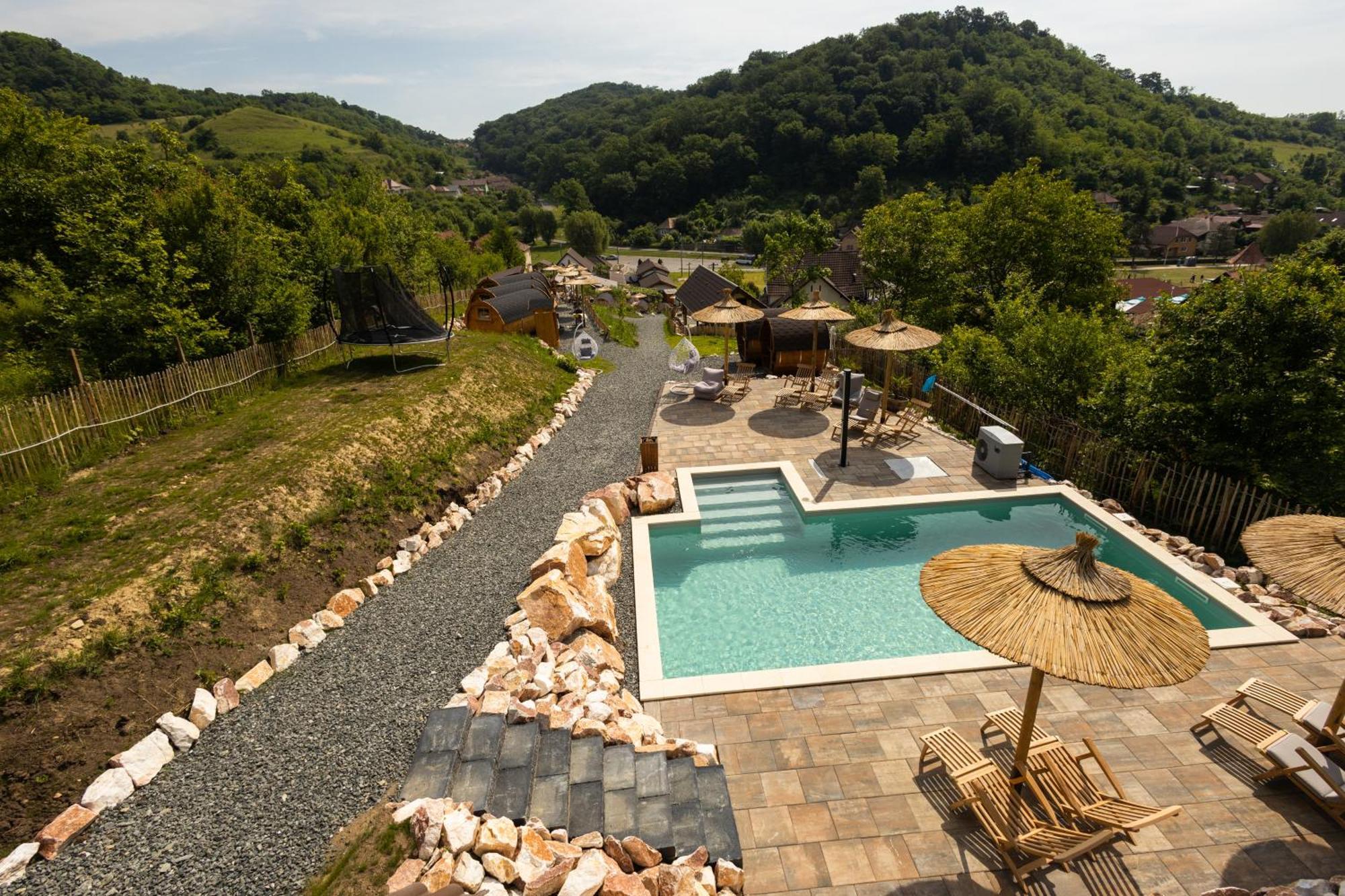 Complex Butoaiele Transilvaniei - Cazare & Spa - Natura - Relaxare Медиаш Экстерьер фото